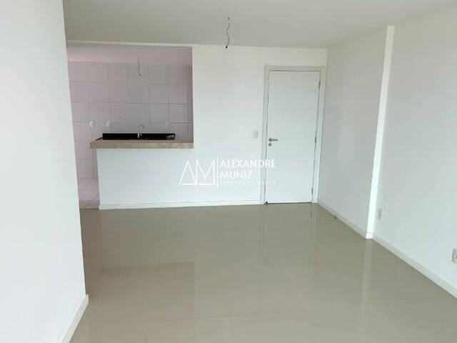 Apartamento para Venda em Fortaleza - 2