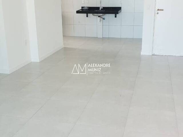 Apartamento para Venda em Fortaleza - 4