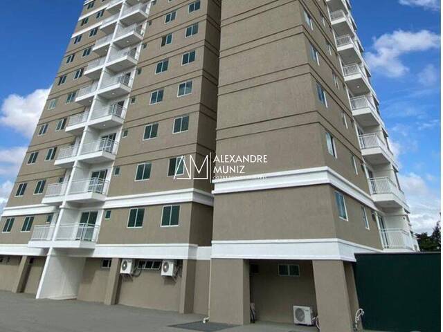 Apartamento para Venda em Fortaleza - 2