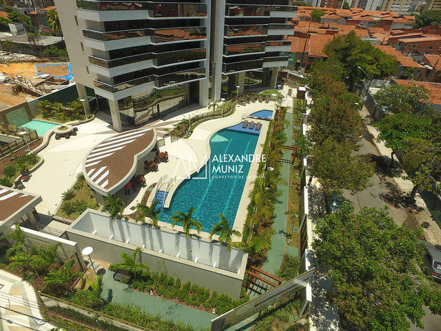 Apartamento para Venda em Fortaleza - 2