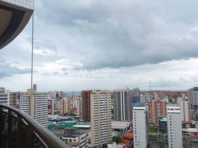 Apartamento para Venda em Fortaleza - 3