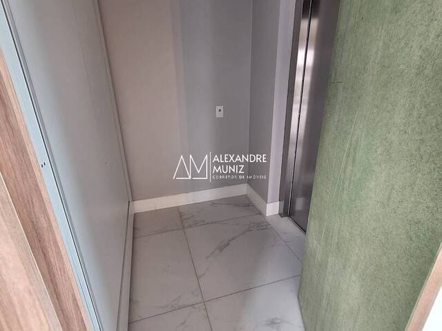 Apartamento para Venda em Fortaleza - 2