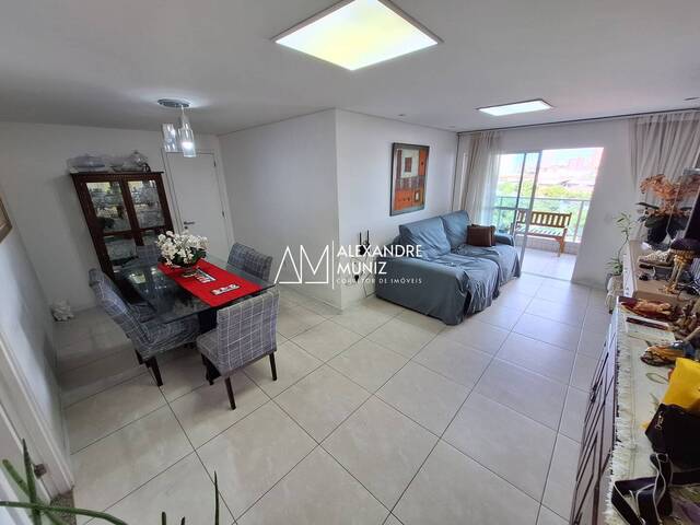 Apartamento para Venda em Fortaleza - 3