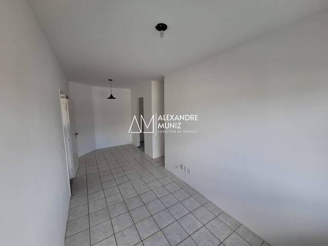 Apartamento para Venda em Fortaleza - 4