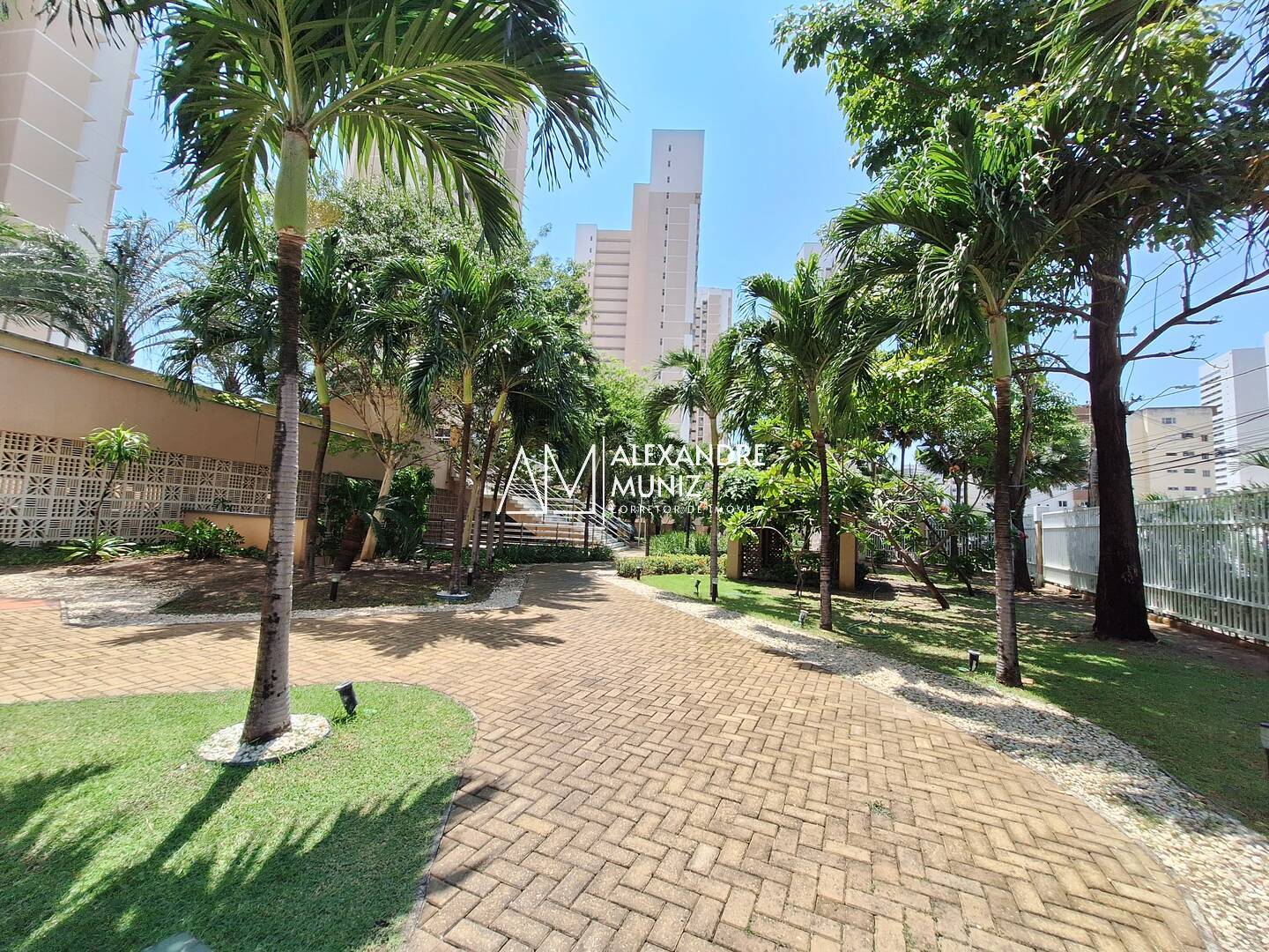 Apartamento à venda com 2 quartos, 56m² - Foto 39
