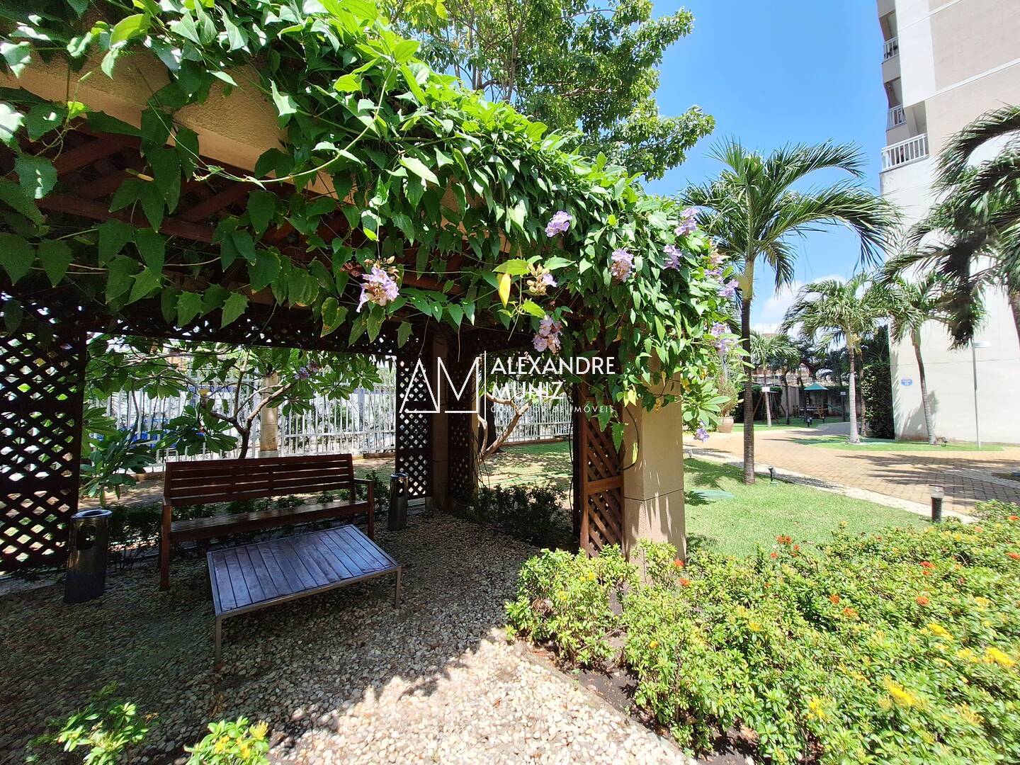 Apartamento à venda com 2 quartos, 56m² - Foto 41